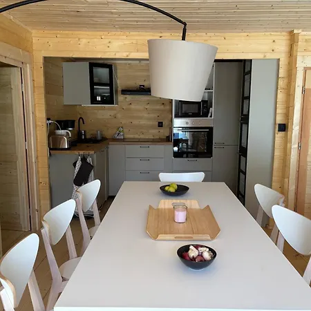 Lodge Les Du *