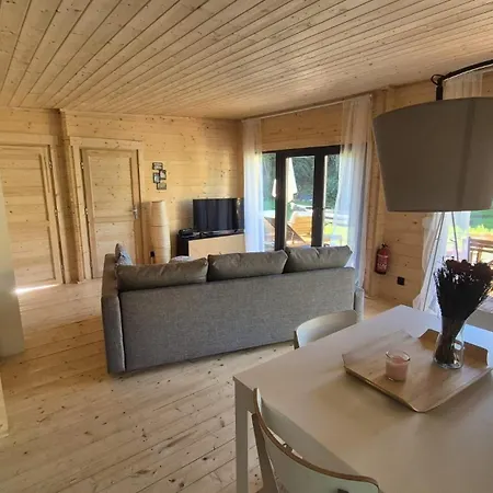 山林小屋 Les Du *
